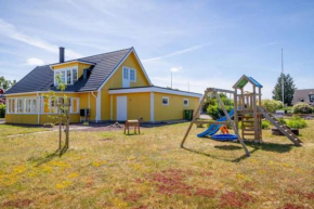 Gul Villa Timmernabben Timmernabben